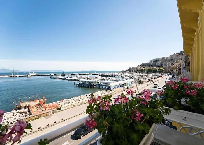 Seaside Caracciolo Gæstehus Napoli