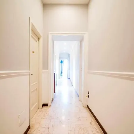 Seaside Caracciolo ゲストハウス