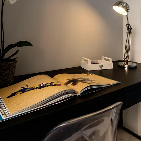 Seaside Caracciolo 4* Naples