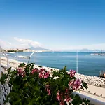 Seaside Caracciolo Guest house Naples