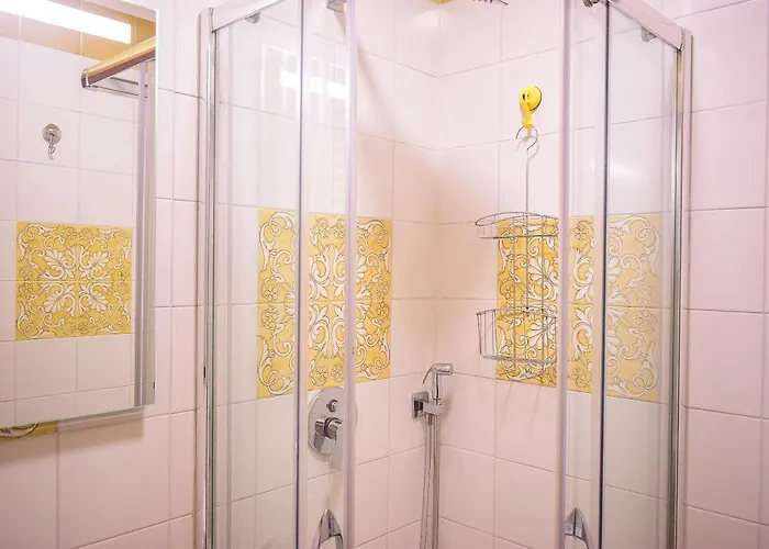 بيت ضيافة Seaside Caracciolo