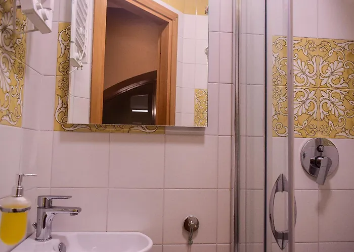 Seaside Caracciolo بيت ضيافة نابولي