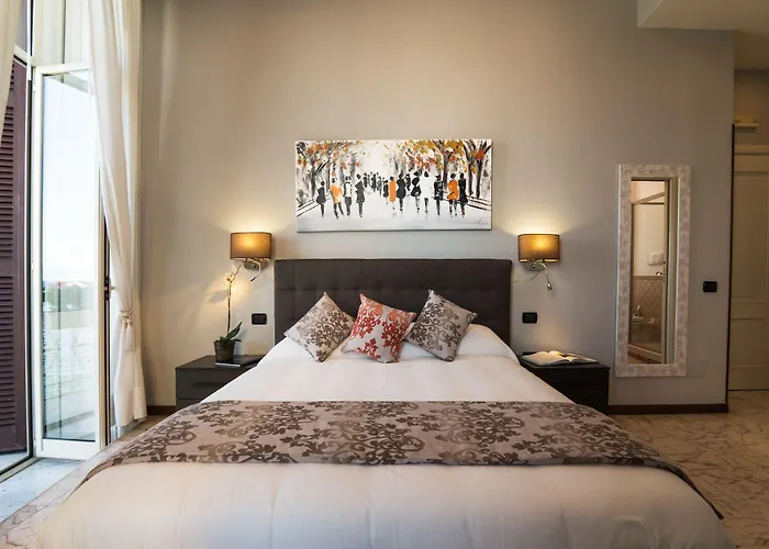 بيت ضيافة Seaside Caracciolo 4*